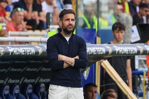 直播APP-阿斯：法布雷加斯与勒沃库森进行了接触，但AC米兰也有意任命他