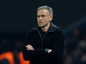 巴黎本赛季联赛首次客场输球，连续39个联赛客场不败纪录告终